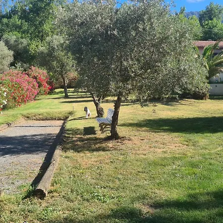 Mas D'helene * Mons (Herault)